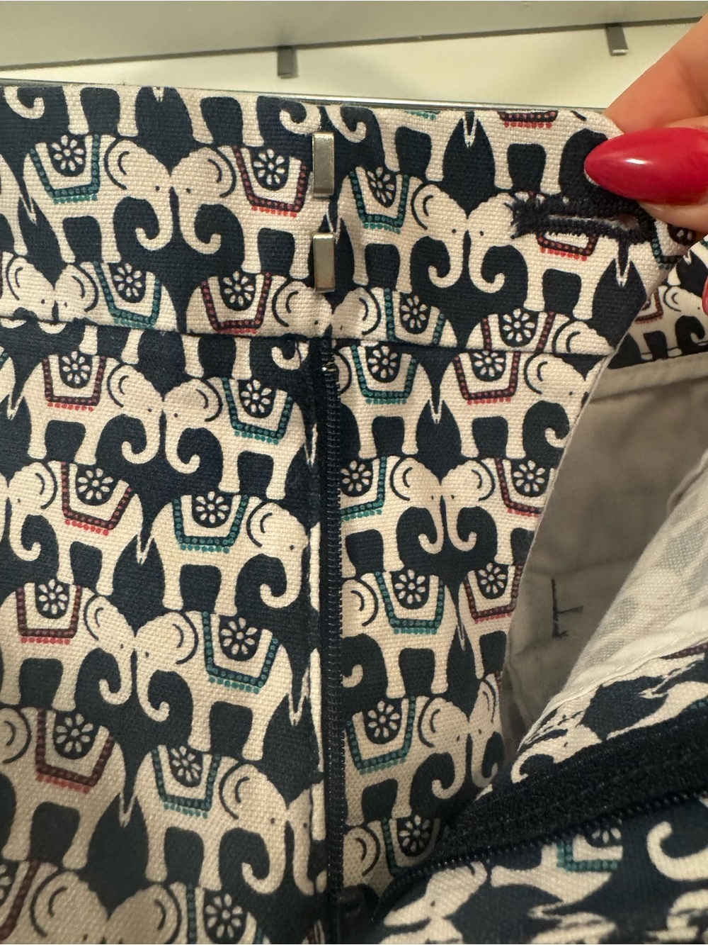 Banana Republic Navy and White Elephant Shorts - Picture 4 of 10